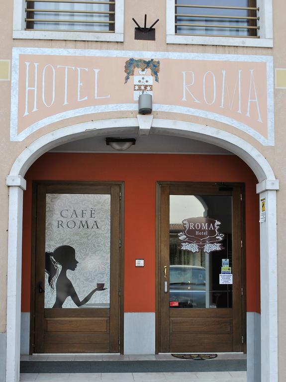 Hotel Roma Pravisdomini Exterior photo